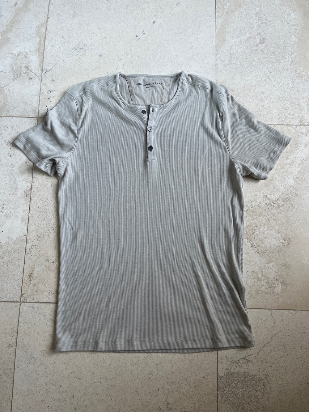 John Varvatos Short-Sleeve Taupe/Bone Henley Sz Large